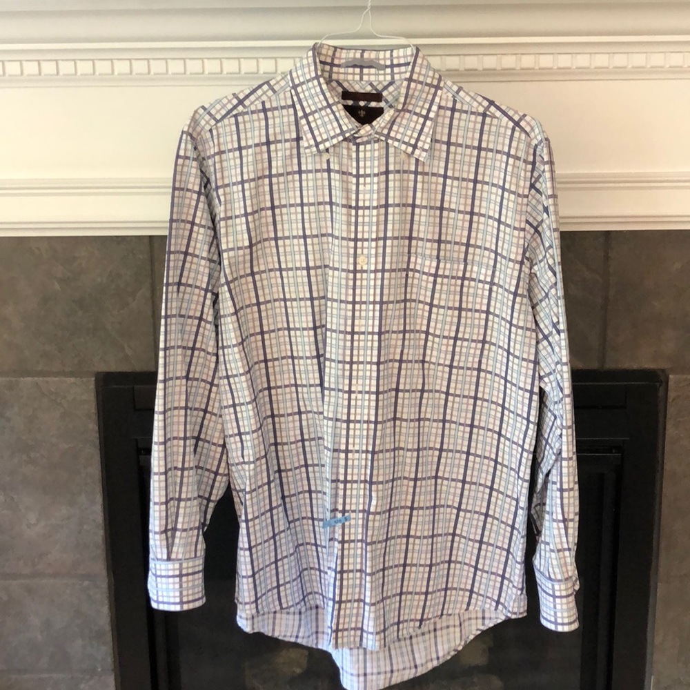 Men’s dress shirt